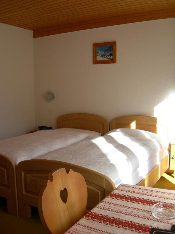 Hotel Adler Saas-Grund Phòng bức ảnh